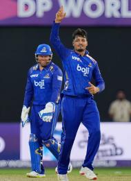MI Emirates Cricket Team 4k wallpaper