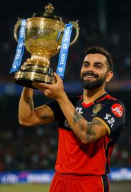 ఆర్‌సీబీ స్టార్ విరాట్ కోహ్లీ 4k వాల్‌పేపర్